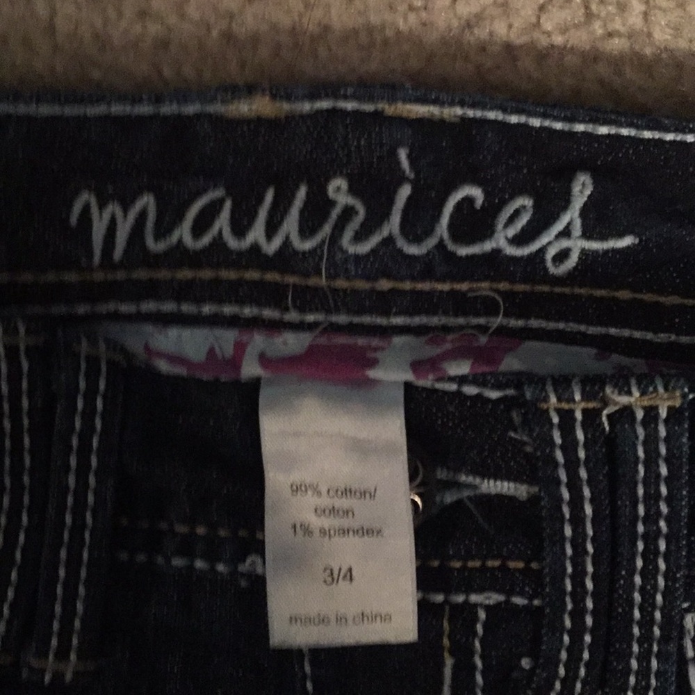 Capris - Picture 4 of 4